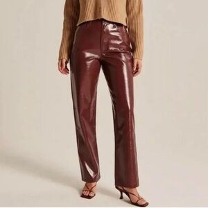 Abercrombie Fitch 90s Straight Ultra High Rise Shiny Vegan Leather Pant (NEW)